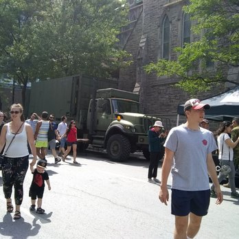 Rue Sainte-Catherine - During La Sainte Catherine celebre / St Catherine Street Celebrates Festival July 2019. - Local Flavor Near Me Rue Sainte-Catherine - During La Sainte Catherine celebre / St Catherine Street Celebrates Festival July 2019. - Local Flavor Near Me