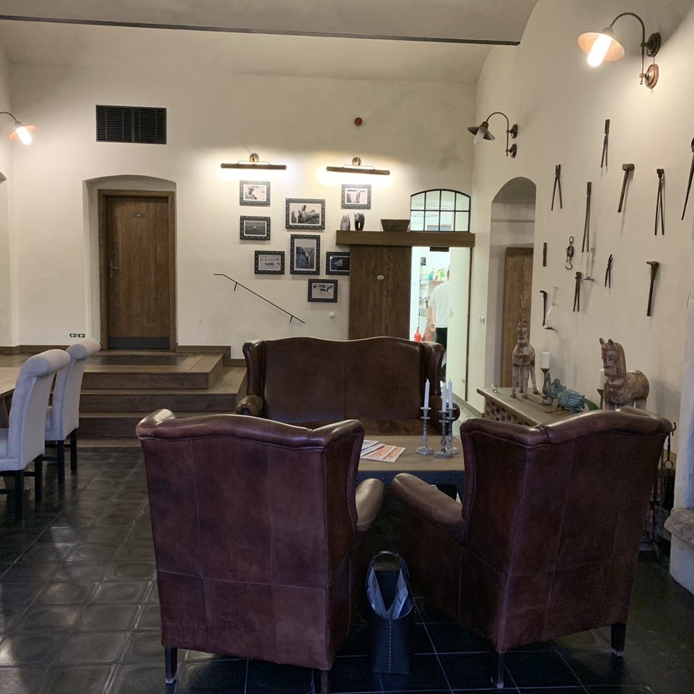 Capi Hnizdo - Hotels & Travel Near Me