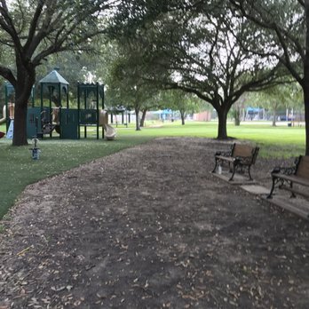Stevenson Park - Benches near playground - Parks Near Me - Friendswood, Texas Stevenson Park - Benches near playground - Parks Near Me - Friendswood, Texas
