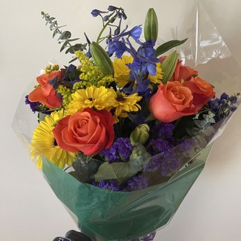 Melinda McCoy's Flowers - Floral Designers Near Me - Long Beach, California Melinda McCoy's Flowers - Floral Designers Near Me - Long Beach, California