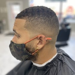 Razor House Barbershop - Haircut