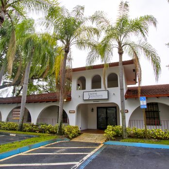 Spine Solutions - The outside of our office. - Orthopedists Near Me - Hollywood, Florida Spine Solutions - The outside of our office. - Orthopedists Near Me - Hollywood, Florida