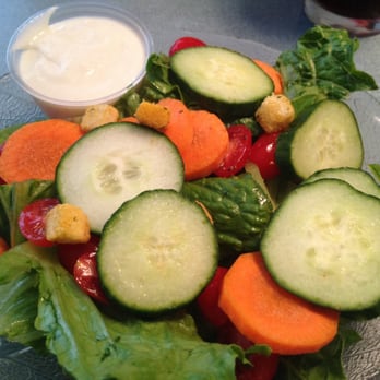 Mamma G's - Fresh side salad, came with dinner - Italian Near Me - Rochester, New York