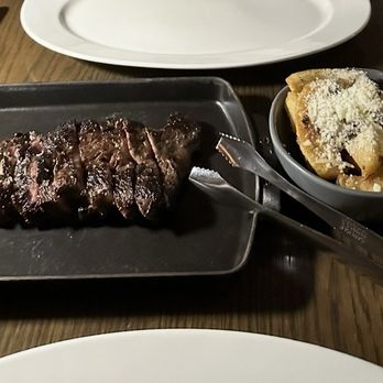 Klaw Miami - Wagyu and steak truffle fries - Steakhouses Near Me - Miami, Florida
