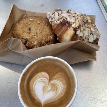 Handlebar Coffee Roasters - Cowboy cookie, almond croissant and oat milk latte. All delicious! - Coffee Roasteries Near Me - Santa Barbara, California Handlebar Coffee Roasters - Cowboy cookie, almond croissant and oat milk latte. All delicious! - Coffee Roasteries Near Me - Santa Barbara, California