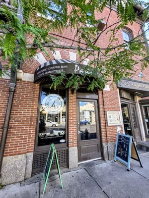 Paris Creperie by null