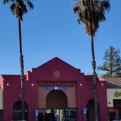 Crossroads Shopping Center