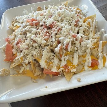 Tijuana Tacos VI - Nachos Especiales / Nachos Supreme.  ( meh ) - Mexican Near Me - Glen Burnie, Maryland