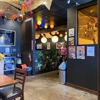 Koon Thai Kitchen - Inside - Thai Near Me - San Diego, California Koon Thai Kitchen - Inside - Thai Near Me - San Diego, California