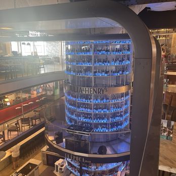 Julia & Henry's - Food Court Near Me - Miami, Florida