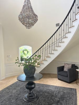 Elle Interiors LLC by null