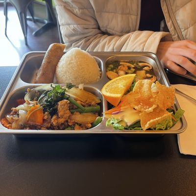 Sweet Basil Thai by null