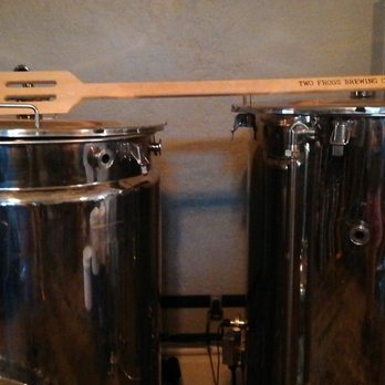Two Frogs Brewing Company - Brewpubs Near Me - Tarpon Springs, Florida