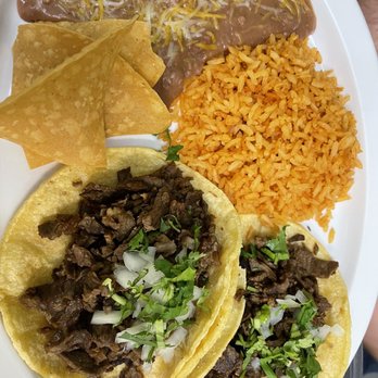 El Huarache - Carne Asada taco plate YUM - Mexican Near Me - Bermuda Dunes, California El Huarache - Carne Asada taco plate YUM - Mexican Near Me - Bermuda Dunes, California
