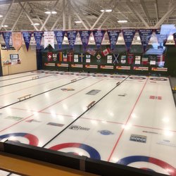 Duluth Curling Club - Curling lanes