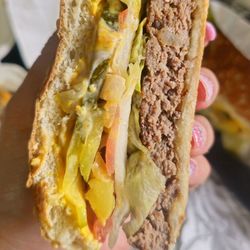 La La D's - Basic Burger