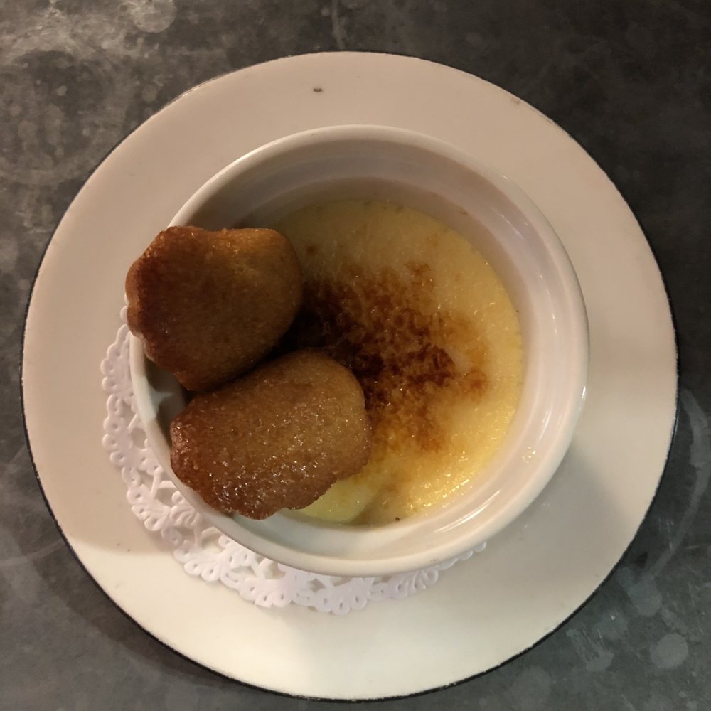 Betlem - Lavender crème brûlée with sweet olive oil muffins - Gastropubs Near Me - Barcelona, B