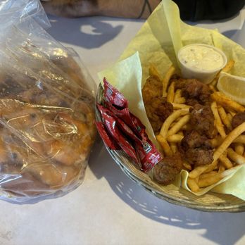 Boat House - Oyster with fries ... - Cajun/Creole Near Me - Alhambra, California