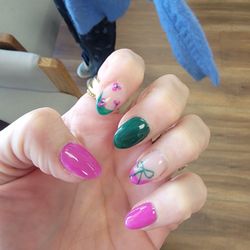 Oakville Nails - Spring inspo purplish pink w teal mixed manicure
