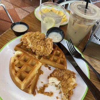 Bacon Bitch - Chicken Waffle - Sandwiches Near Me - Miami Beach, Florida