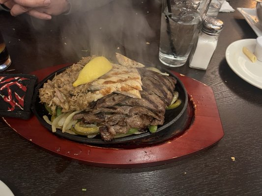 Agave Restaurant and Lounge by null