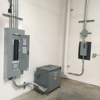 Unique Electric Services - New Commercial Panel with Transformer and Disconnect - Electricians Near Me Unique Electric Services - New Commercial Panel with Transformer and Disconnect - Electricians Near Me