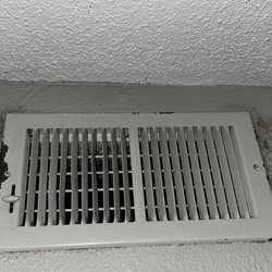 Country Inn & Suites by Radisson, Louisville South, KY - Black mold and dirt on the room vent in the room being blown throughout the hotel.