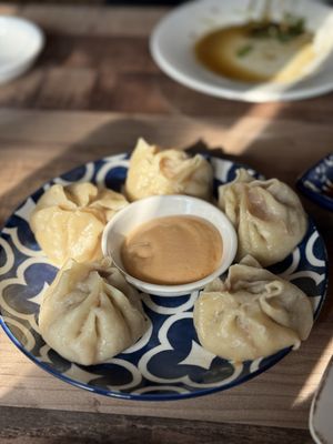 Khatan Sushi by null