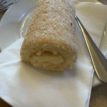 Confiserie Schiesser - Lemon roll - Cafes Near Me - Basel, BS Confiserie Schiesser - Lemon roll - Cafes Near Me - Basel, BS