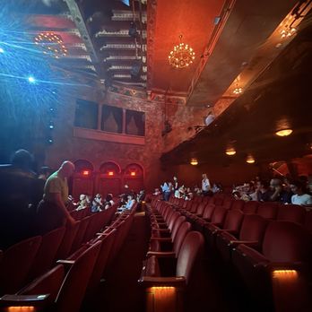 August Wilson Theatre - Performing Arts Near Me - New York, New York