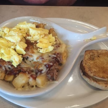 Egg Harbor Café - BBQ pulled pork skillet! - Breakfast & Brunch Near Me - Barrington, Illinois