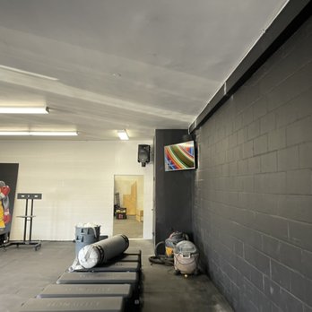Let Us Install Installers - Corner mount in gym - Home Automation Near Me Let Us Install Installers - Corner mount in gym - Home Automation Near Me