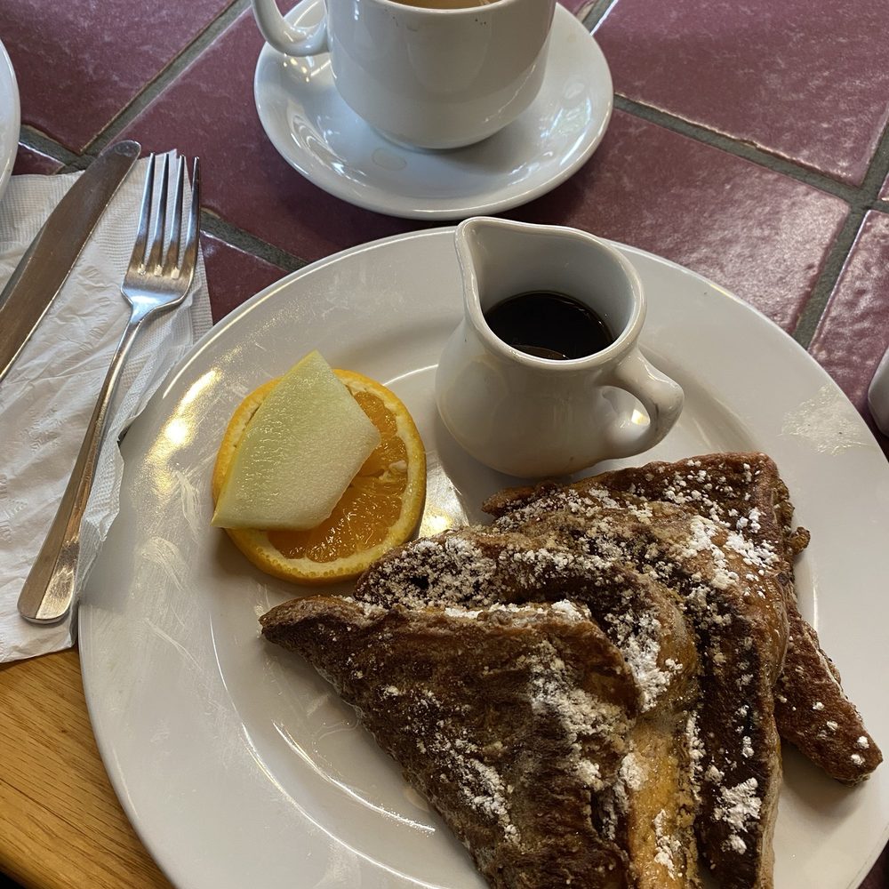 Ripplewood Cafe - cinnamon french toast - Breakfast & Brunch Near Me - Big Sur, California Ripplewood Cafe - cinnamon french toast - Breakfast & Brunch Near Me - Big Sur, California