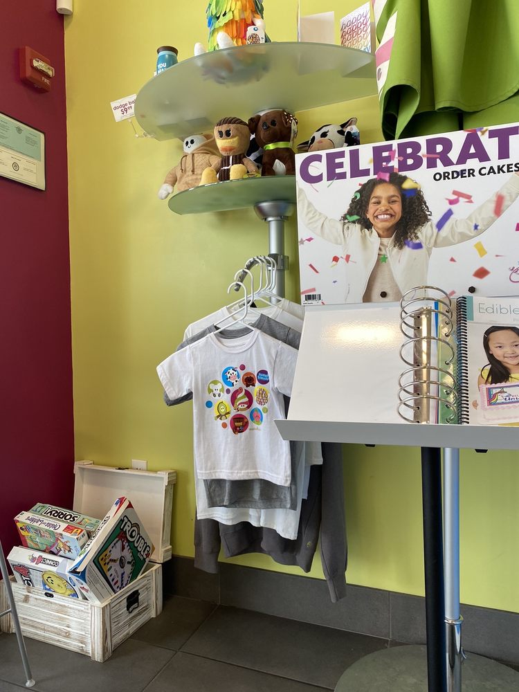 MENCHIES FROZEN YOGURT 20 Photos 12371 James St, Holland, Michigan Ice Cream & Frozen