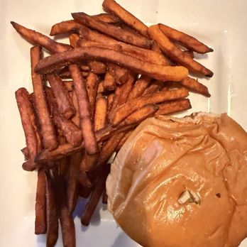 The Crooked Spoon Gastropub - Gastropubs Near Me - Clermont, Florida