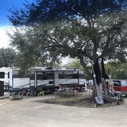 AllStar RV Resort by QRV - Trailor trash