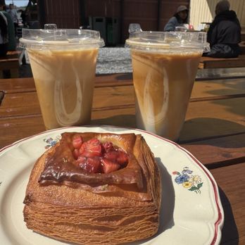 Lagniappe Bakehouse - Seasonal danish and iced lattes - Bakeries Near Me - New Orleans, Louisiana Lagniappe Bakehouse - Seasonal danish and iced lattes - Bakeries Near Me - New Orleans, Louisiana