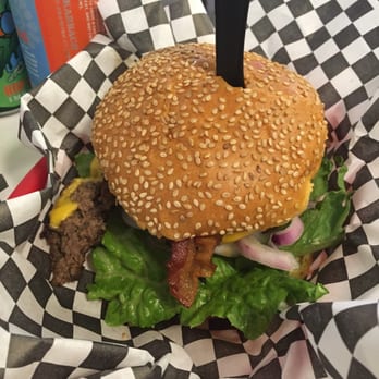 Stanton's City Bites - Bacon cheeseburger - Burgers Near Me - Houston, Texas