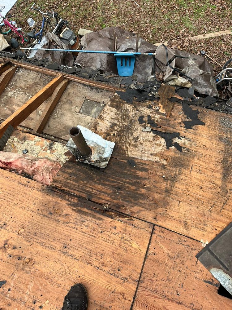 Slide of Ponce's Exterior