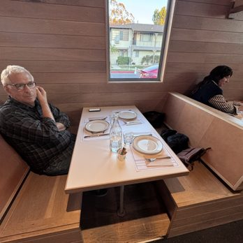 Jon & Vinny's Studio City - Italian Near Me - Los Angeles, California Jon & Vinny's Studio City - Italian Near Me - Los Angeles, California