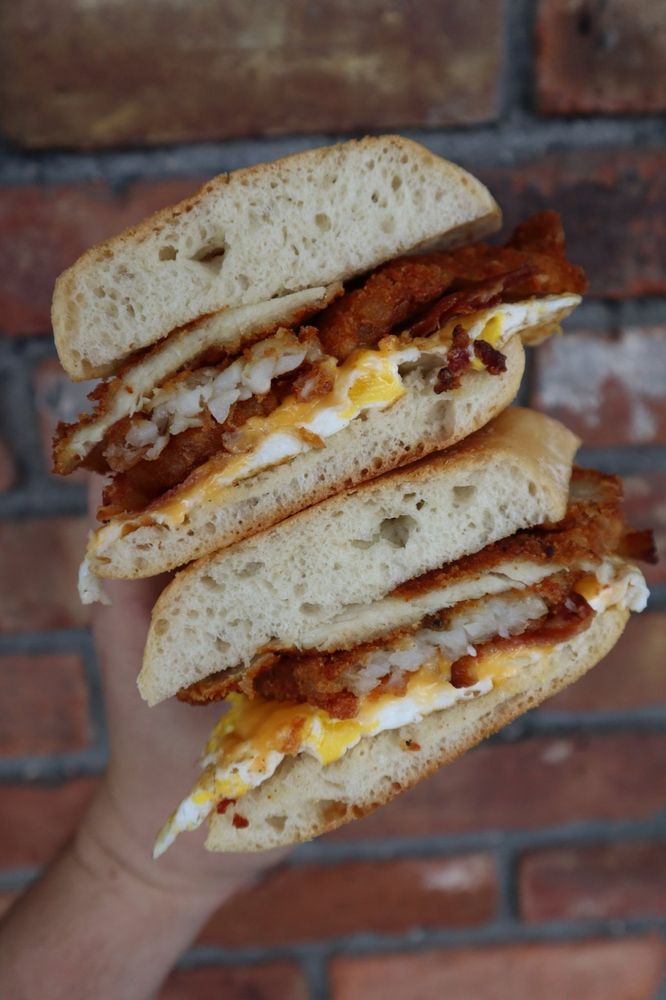 DOM’S DELI AND GRILLE HOUSE Updated September 2024 51 Photos & 58