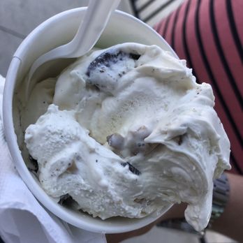 Wally's Frozen Custard - Desserts Near Me - St. Clair Shores, Michigan Wally's Frozen Custard - Desserts Near Me - St. Clair Shores, Michigan
