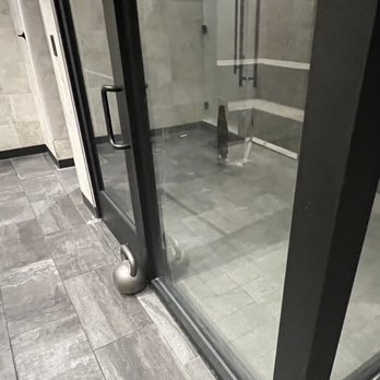 Equinox Austin - Steam Room - January and February 2022 - Gyms Near Me - Austin, Texas