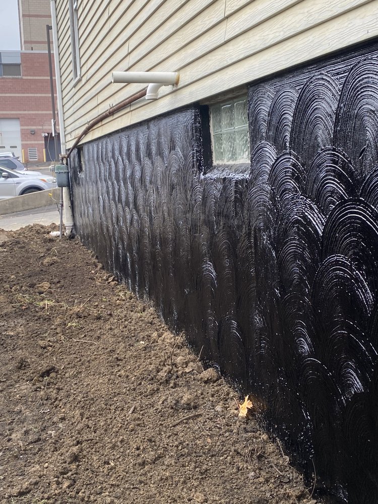 Slide of BuildLust Contracting