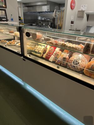 Tutti’s Italian Market & Deli by null