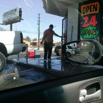 Subway - Negligence cleaning the front of restaurant during busy hours - Sandwiches Near Me - Las Vegas, Nevada