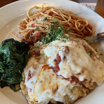 Tomatina - Chicken Parmesan - Pizza Near Me - Santa Clara, California Tomatina - Chicken Parmesan - Pizza Near Me - Santa Clara, California