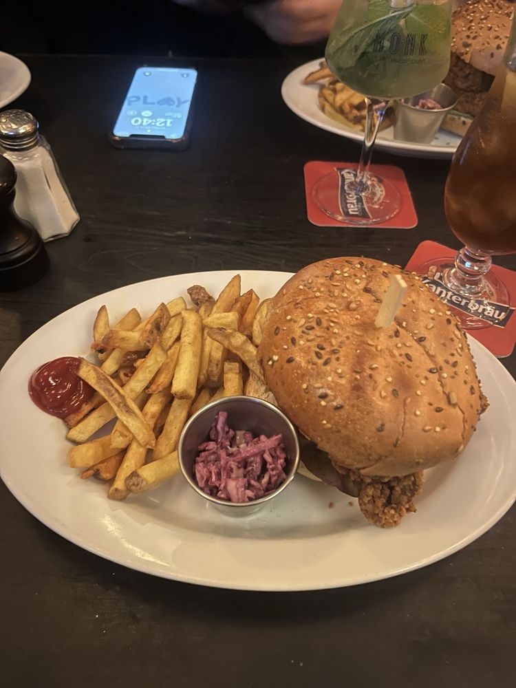 MONK la Taverne de Cluny