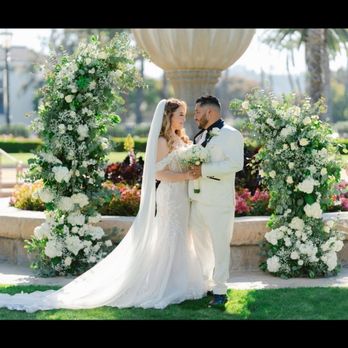 Garcia's Flowers - Florists Near Me - Los Angeles, California