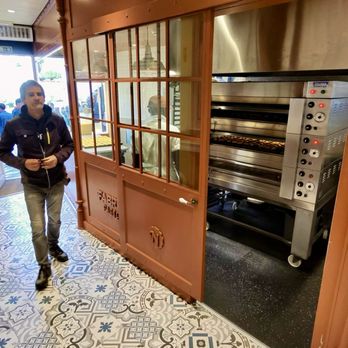 Paço Real - Cafes Near Me - Lisbon, 11 Paço Real - Cafes Near Me - Lisbon, 11